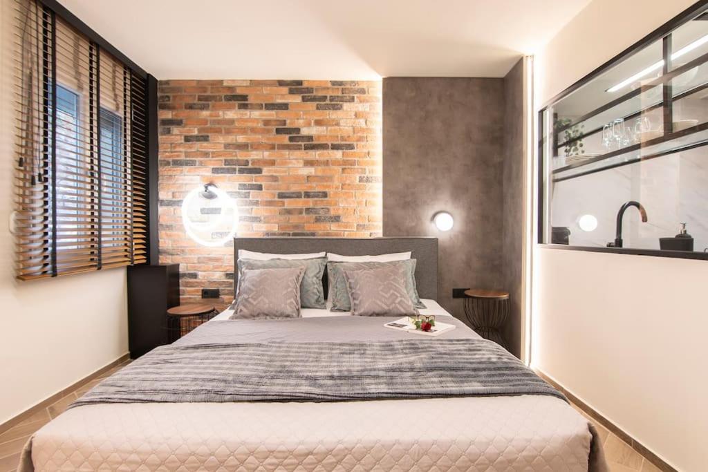 Almasi Luxury Suites Marquise Αλεξανδρούπολη Εξωτερικό φωτογραφία